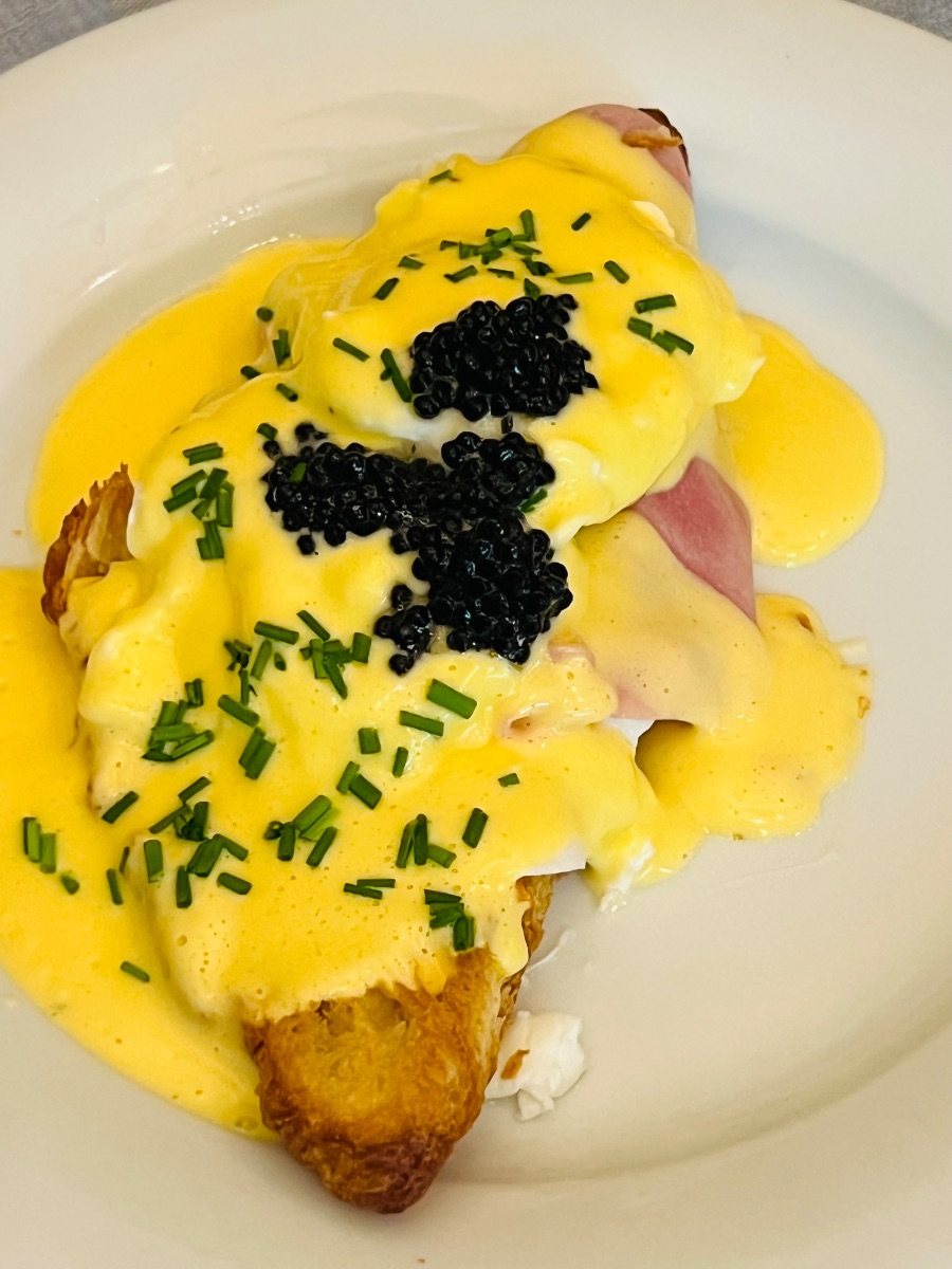 Eggs Benedict With Caviar Delmonico’s Sauce