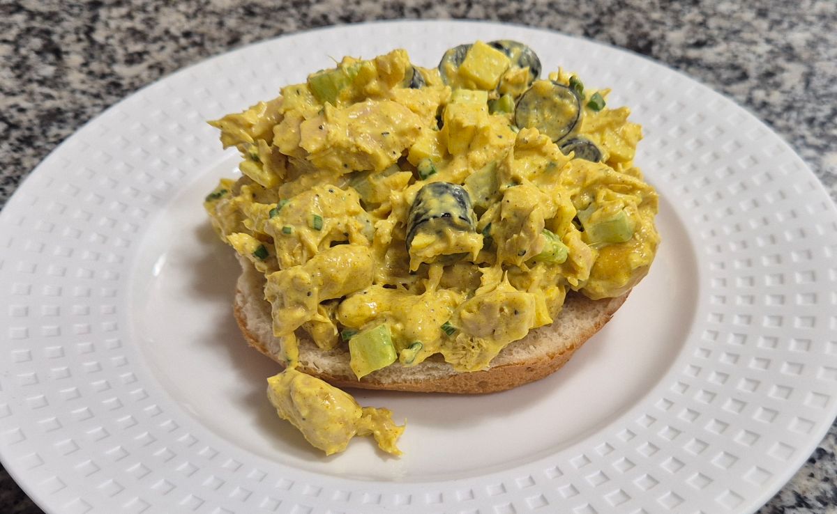 Ensalada De Atún Al Curry Dorado (estilo Deli)