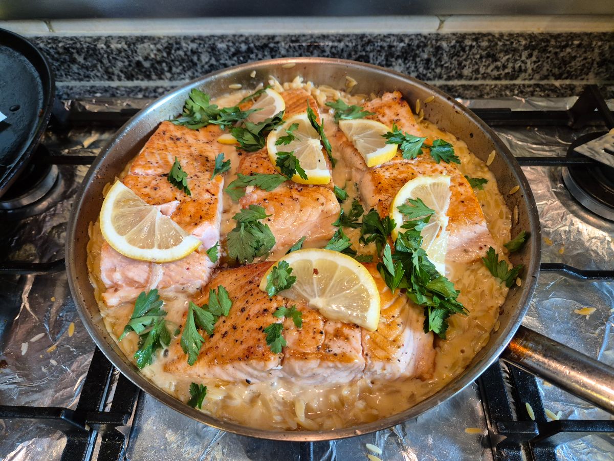 Salmon Con Orzo Al Limón